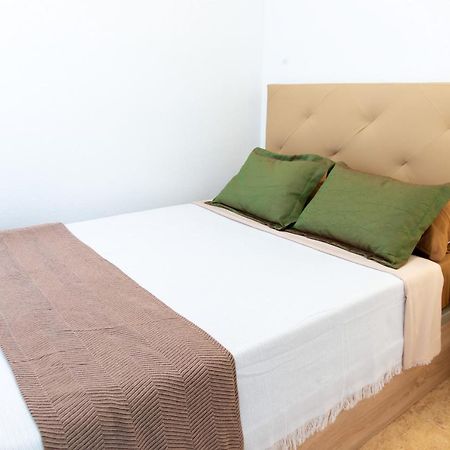 Holiday Suite Caballero De Rodas 92 Torrevieja Exterior foto